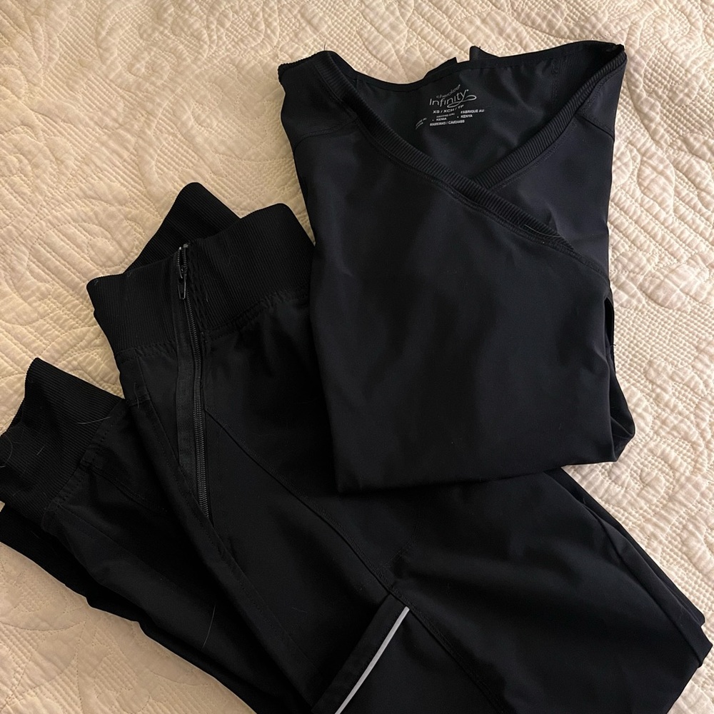 Cherokee Infinity Scrub Joggers & Mock Wrap Top